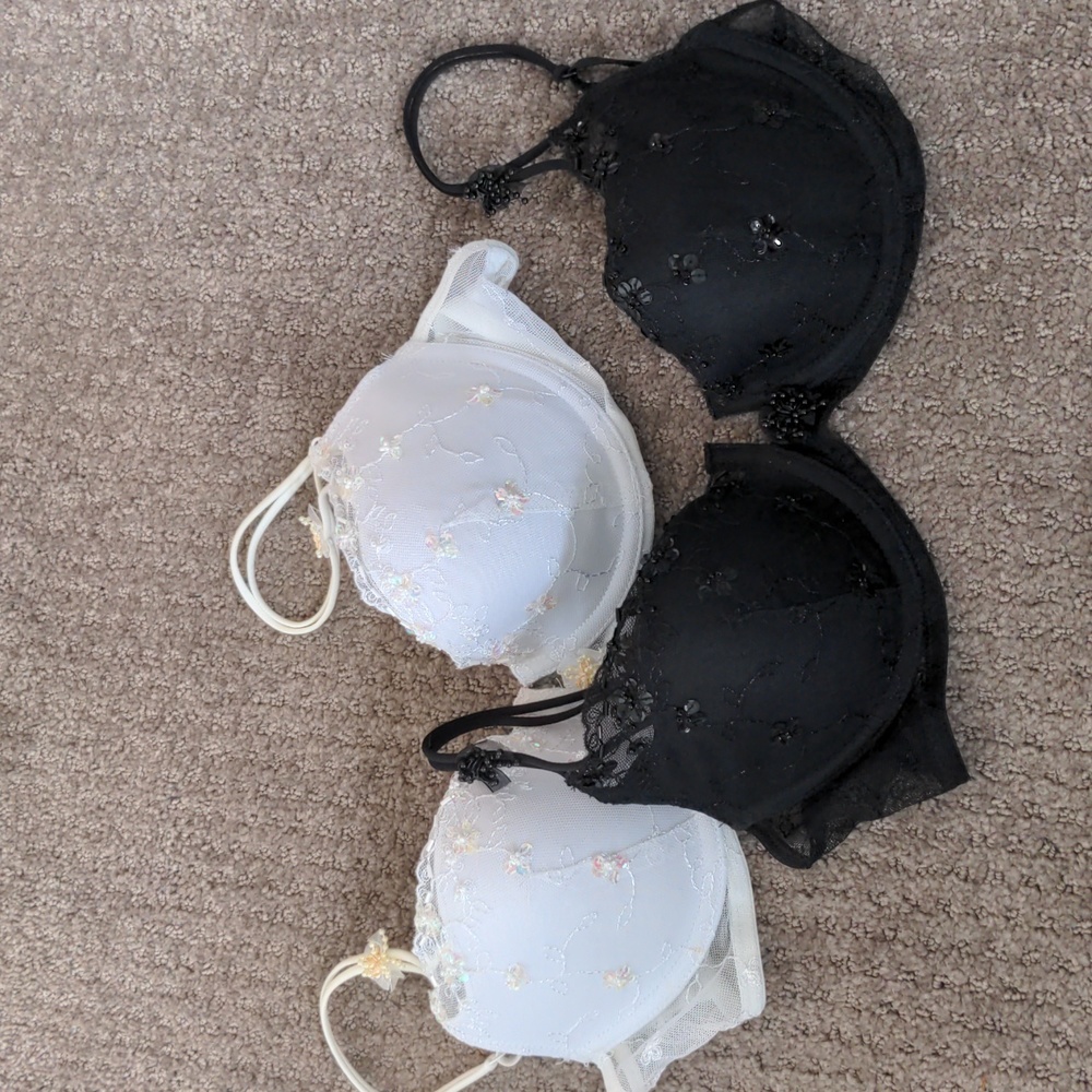 NWOT Secret Treasures Beaded Bras Size 36B